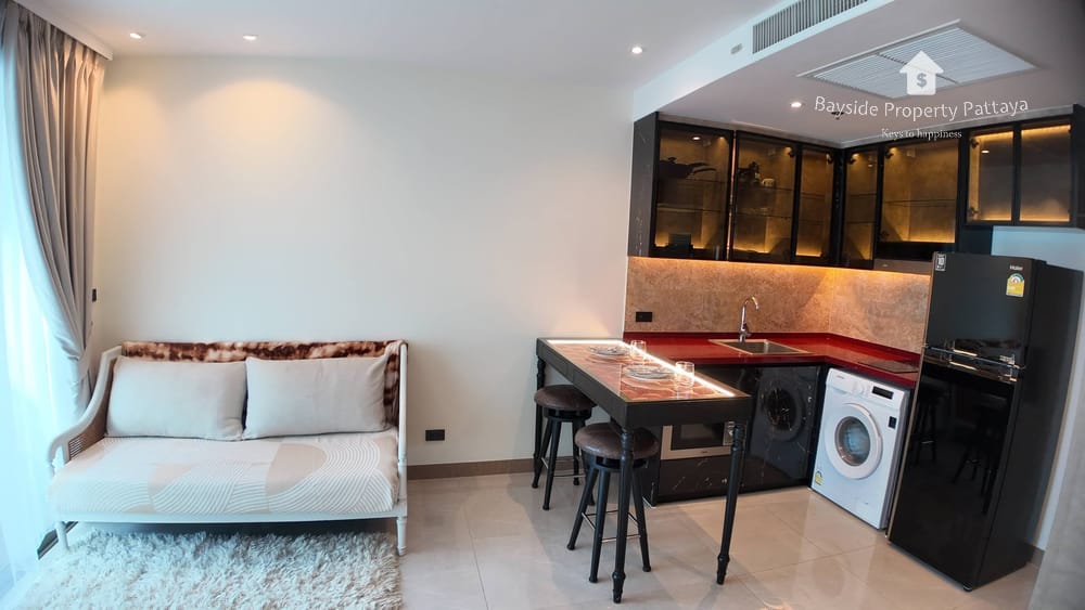 Modern 1-Bedroom Condo for Sale and Rent at The Riviera Ocean Drive, Jomtien 18