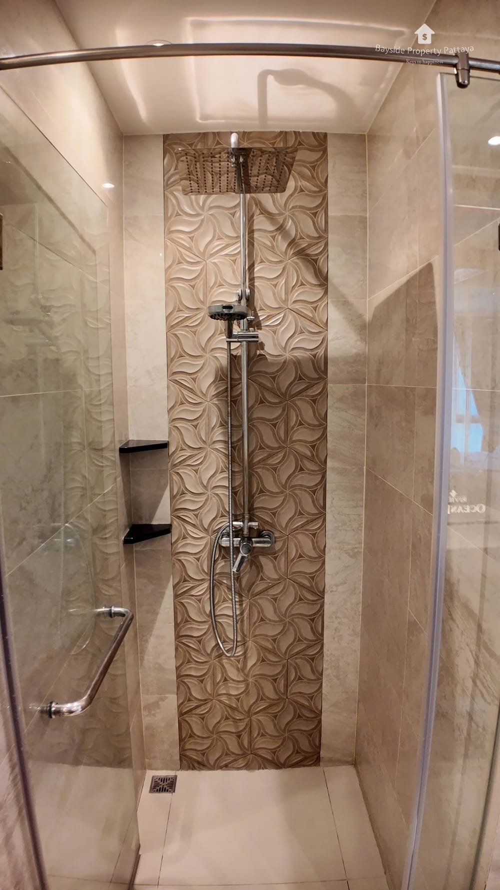 Modern 1-Bedroom Condo for Sale and Rent at The Riviera Ocean Drive, Jomtien 20
