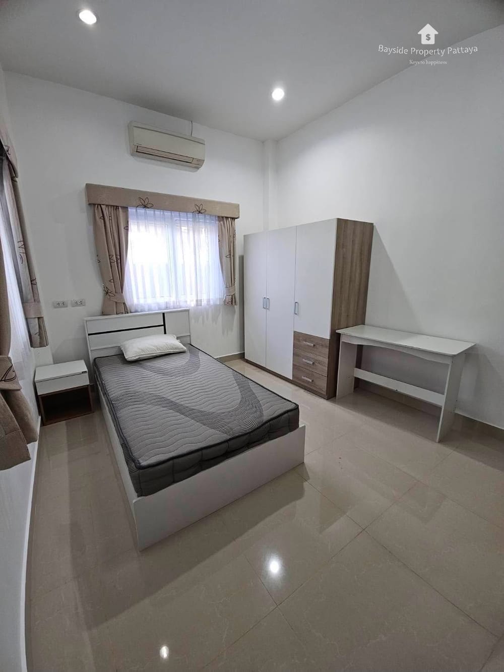 3-Bedroom House for Rent with Air Conditioning in East Pattaya 3