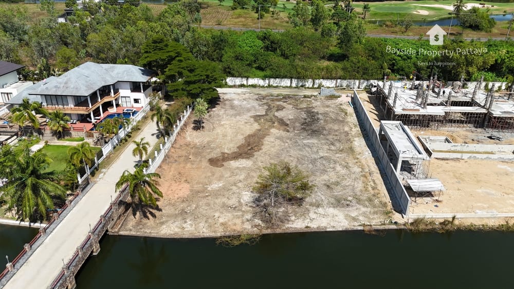 Prime Land for Sale in Huai Yai, Pattaya - Close to Restaurants 3