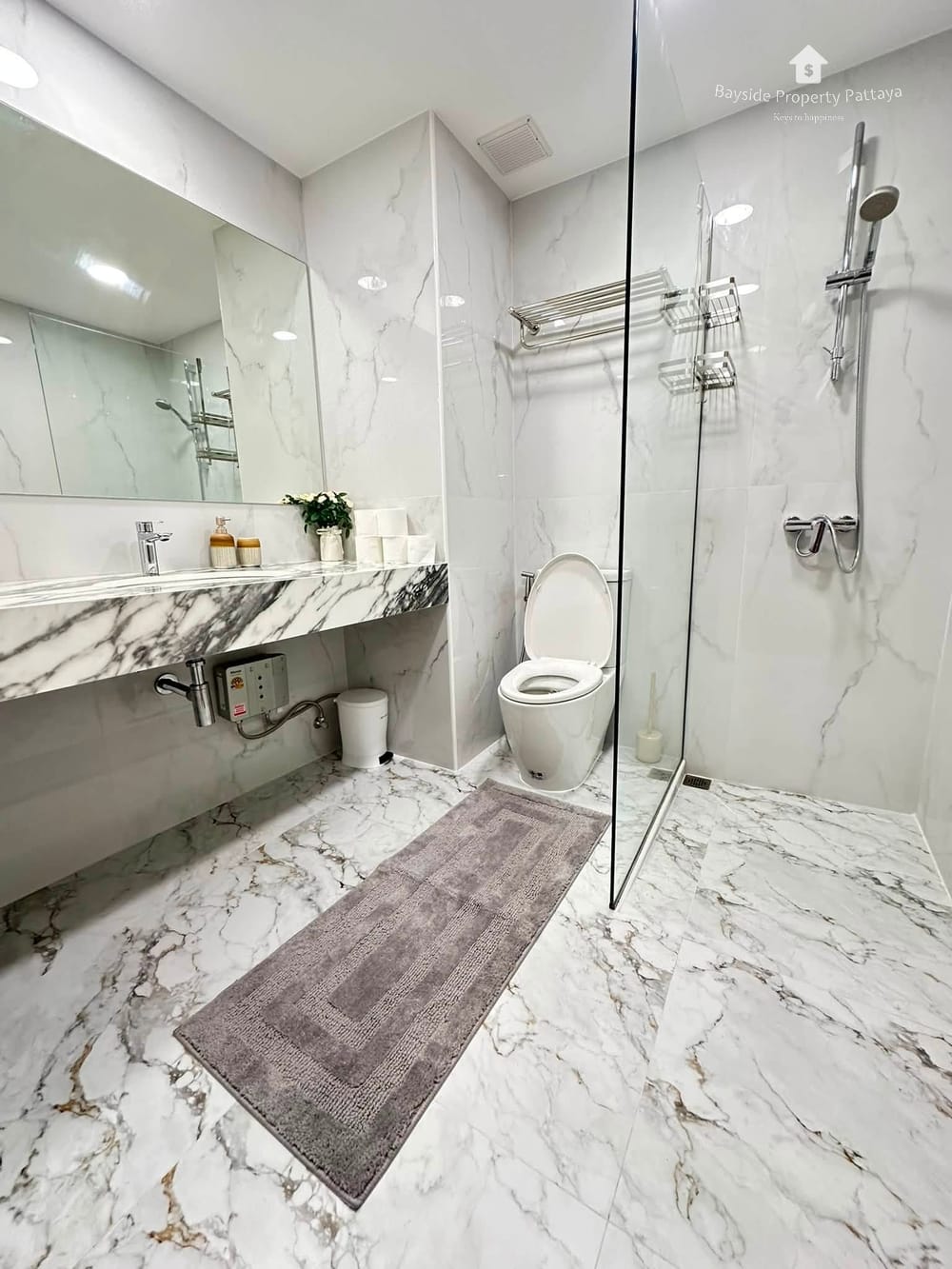 Modern Studio for Rent at Diana Estates in Pattaya City with Air Conditioning 5