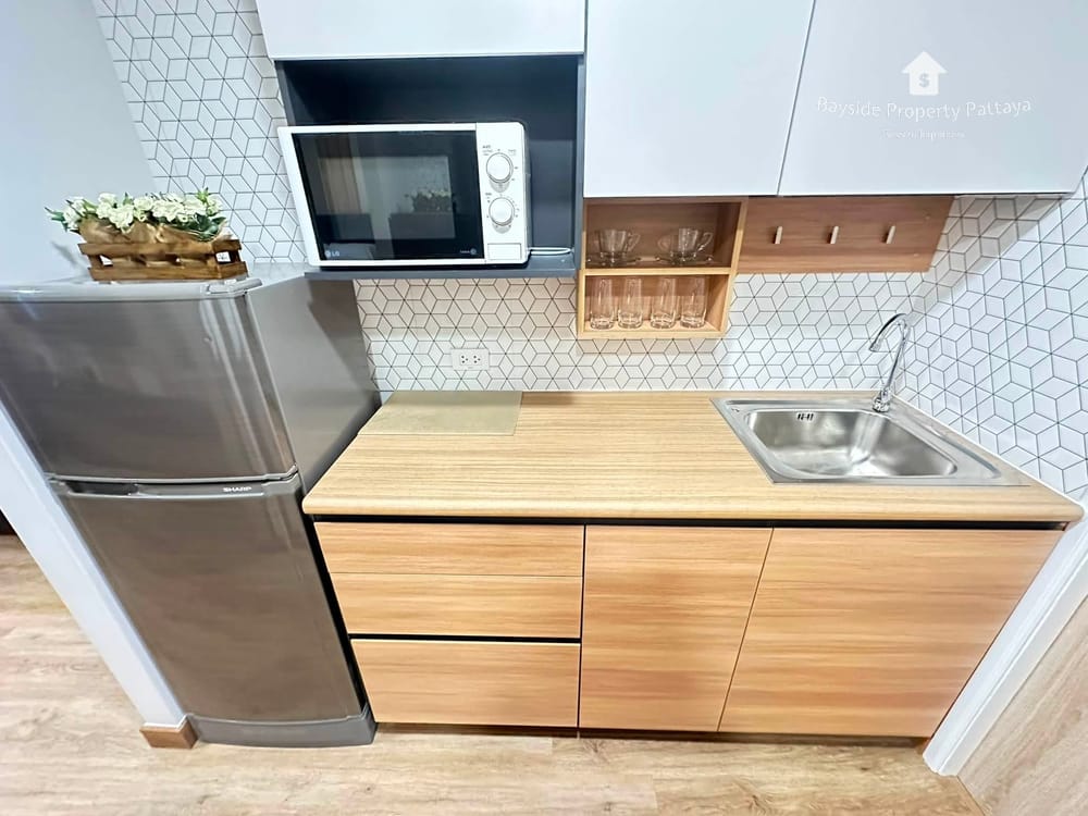 Modern Studio for Rent at Diana Estates in Pattaya City with Air Conditioning 11