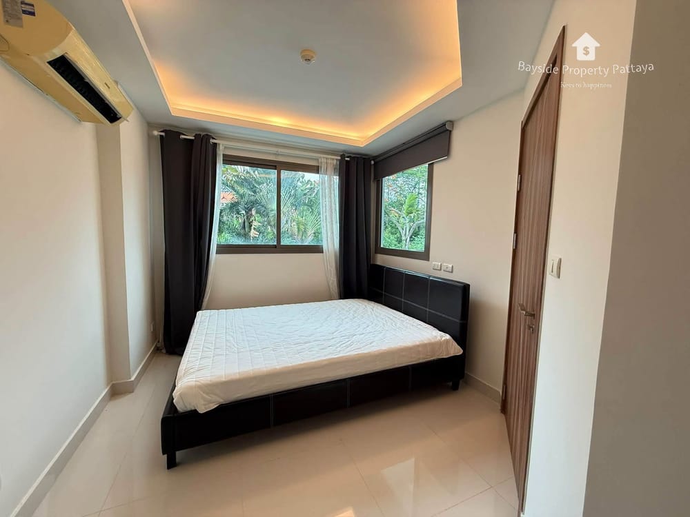 1-Bedroom Condo for Sale at Wongamat Beach, Pattaya with Air Conditioning 8