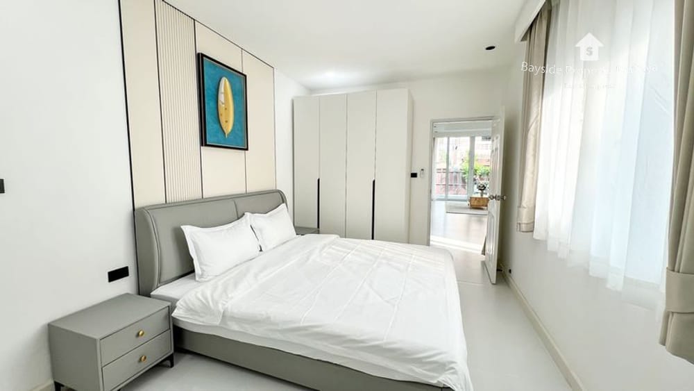 Großzügiges freistehendes Haus mit 6 Schlafzimmern und Klimaanlage in Pattaya City 4