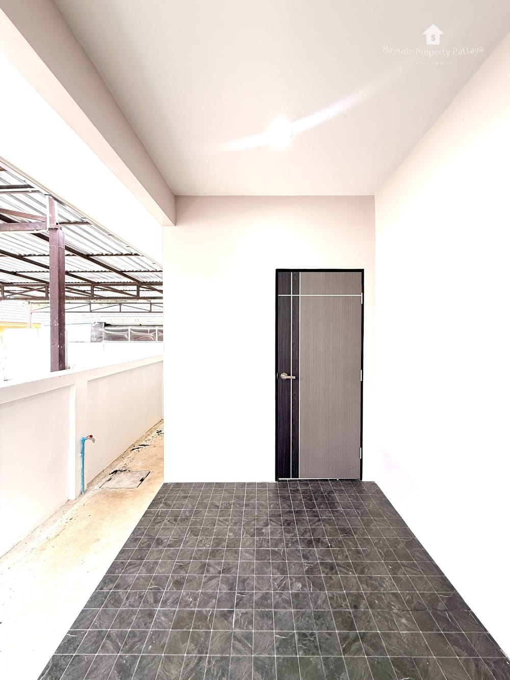 Modern 2-Bedroom Detached House for Sale in East Pattaya - Pet Friendly with Air Conditioning 17