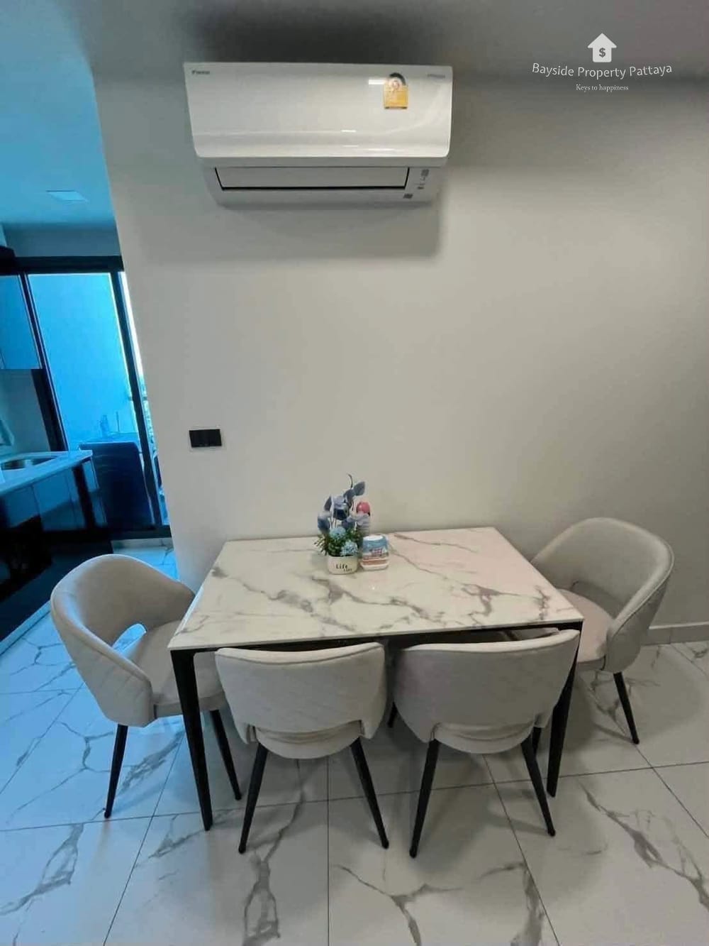ขาย 2 ห้องนอน คอนโด ใน อคาเดีย มิลเลนเนียม ทาวเวอร์ (Arcadia Millennium Tower) 6
