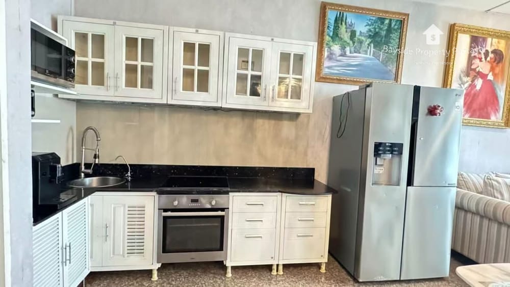 Stunning 2-Bedroom Penthouse for Sale at Siam Penthouse III with City View in Wongamat Beach, Pattaya 12