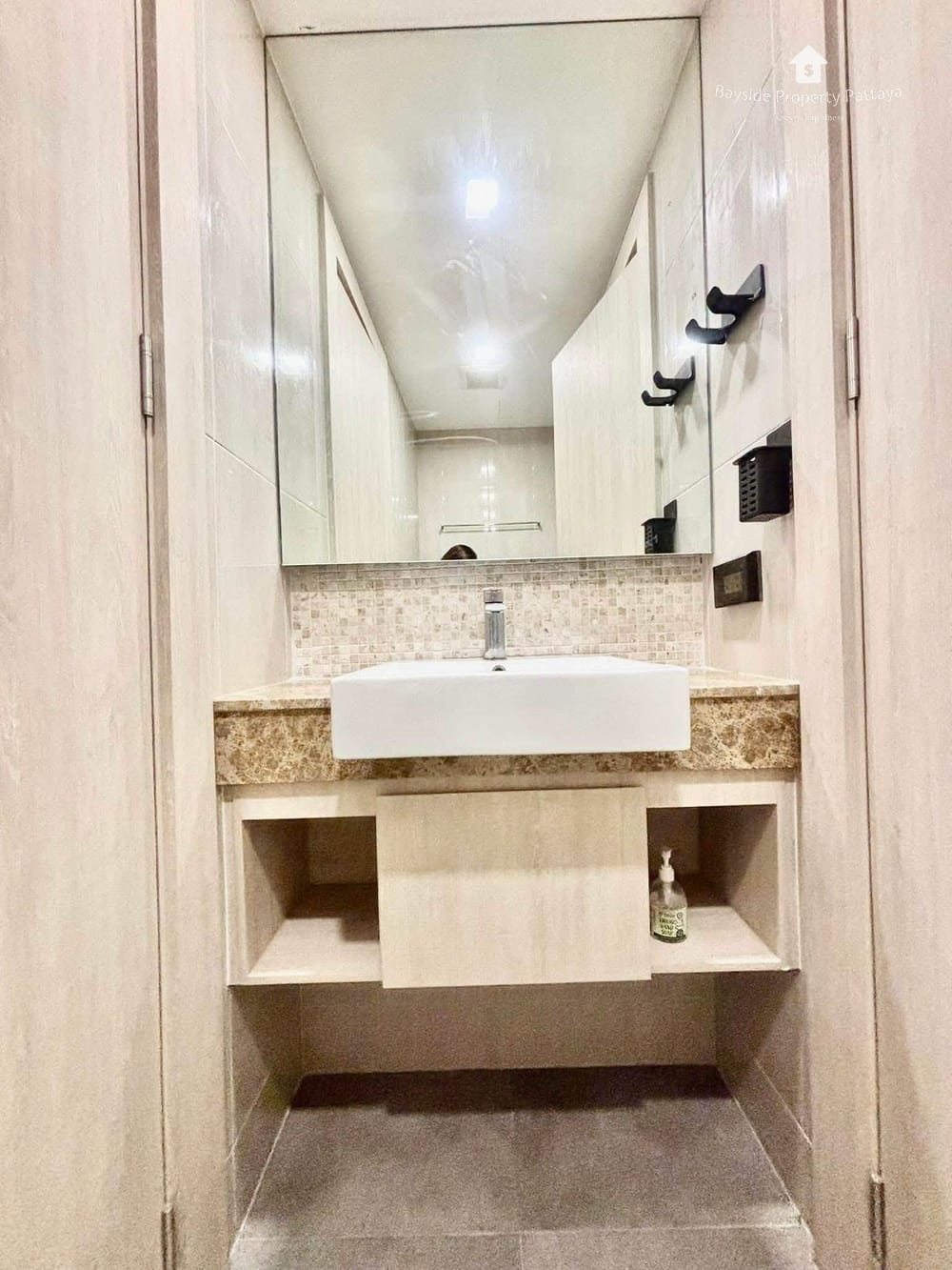 2-Bedroom Condo for Rent in Jewel Pratumnak, Pattaya with Air Conditioning 21