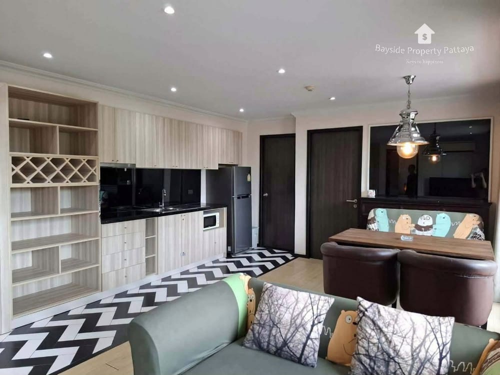 2-Bedroom Condo for Rent at Venetian Signature Condo Resort Pattaya with 24/7 Security 5