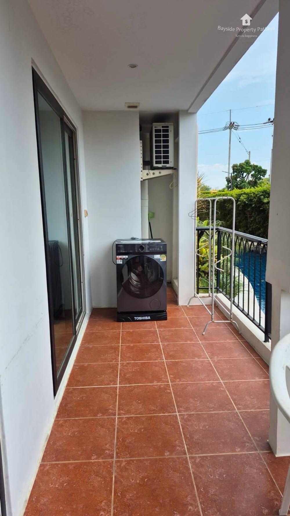 2-Bedroom Condo for Rent at Venetian Signature Condo Resort Pattaya with 24/7 Security 11