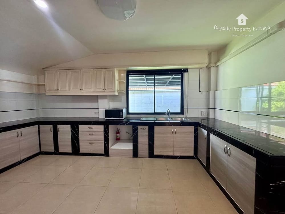 Großzügige Poolvilla mit 4 Schlafzimmern in Jomtien, Pattaya zu vermieten – Haustierfreundlich & Klimatisiert 5