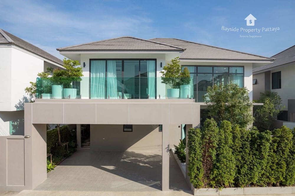 Продается 5-к. дом, 400м², в ЖК The Lake Huay Yai 1