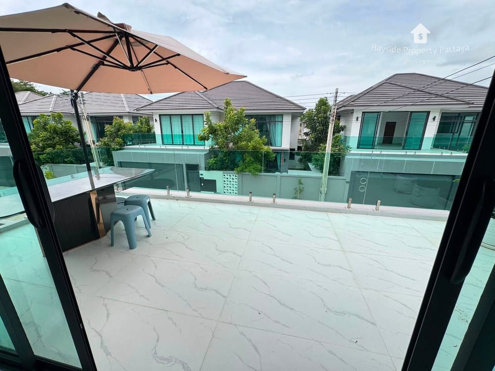 Продается 5-к. дом, 400м², в ЖК The Lake Huay Yai 18