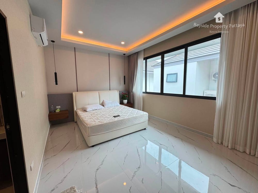 Продается 5-к. дом, 400м², в ЖК The Lake Huay Yai 21