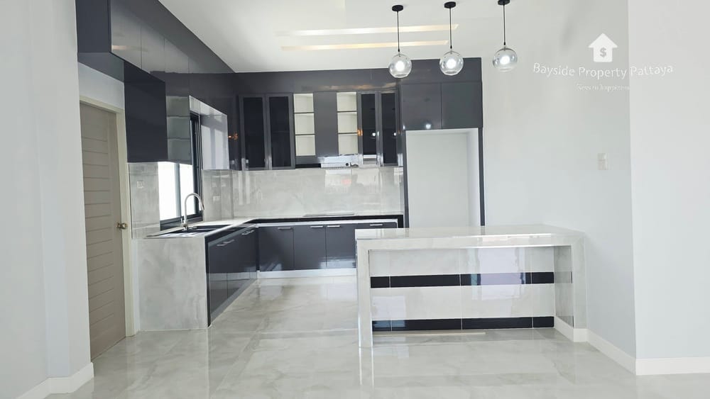 Продам 3-к. дом, 250м², с участком, Восточная Паттайя 9