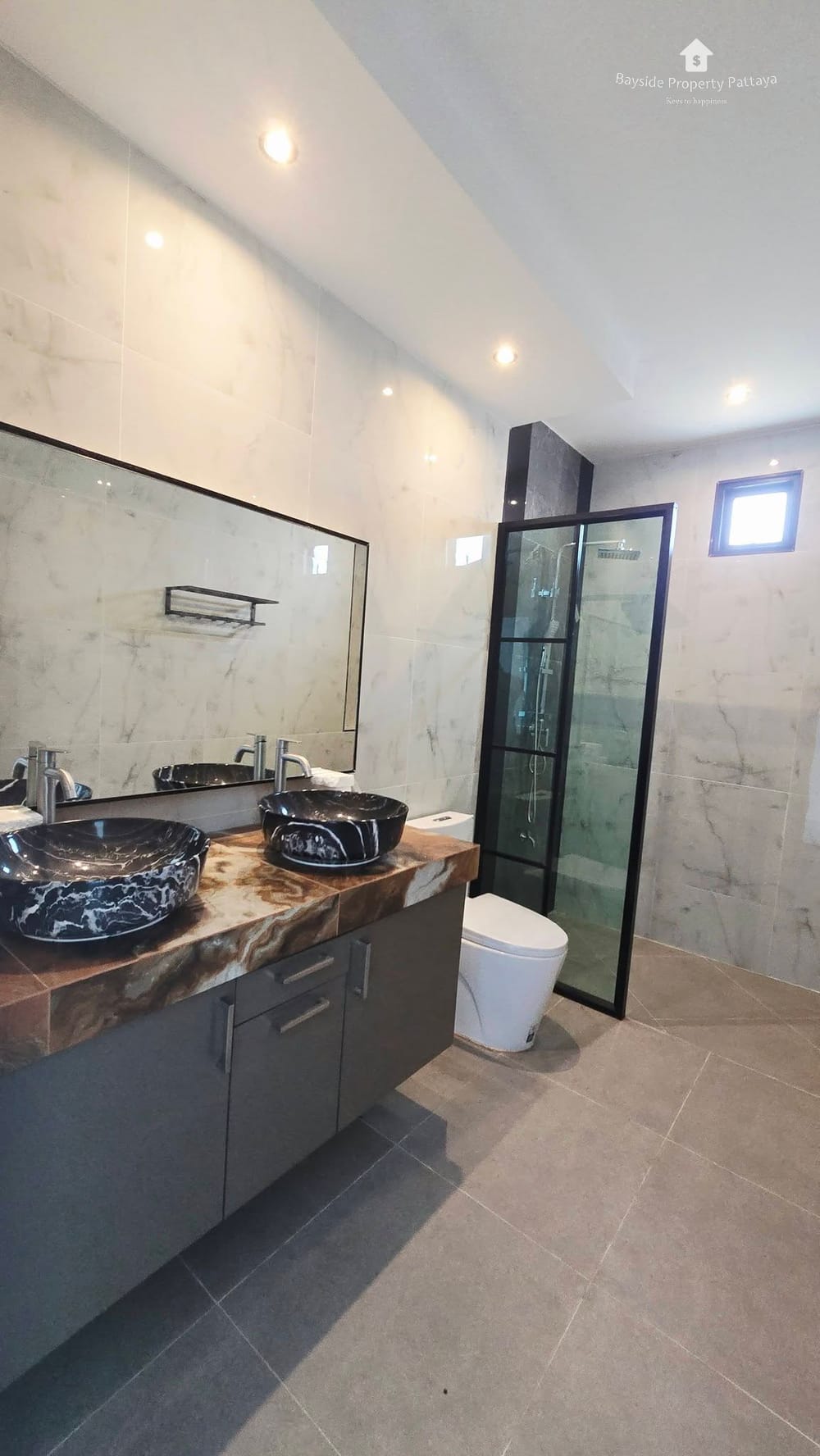 Продам 3-к. дом, 250м², с участком, Восточная Паттайя 17