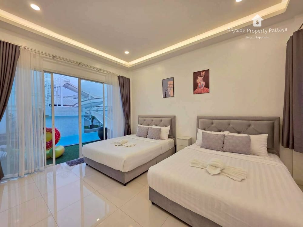 Geräumige 5-Schlafzimmer Poolvilla in Ost-Pattaya zu verkaufen – Haustierfreundlich & Klimatisiert 13