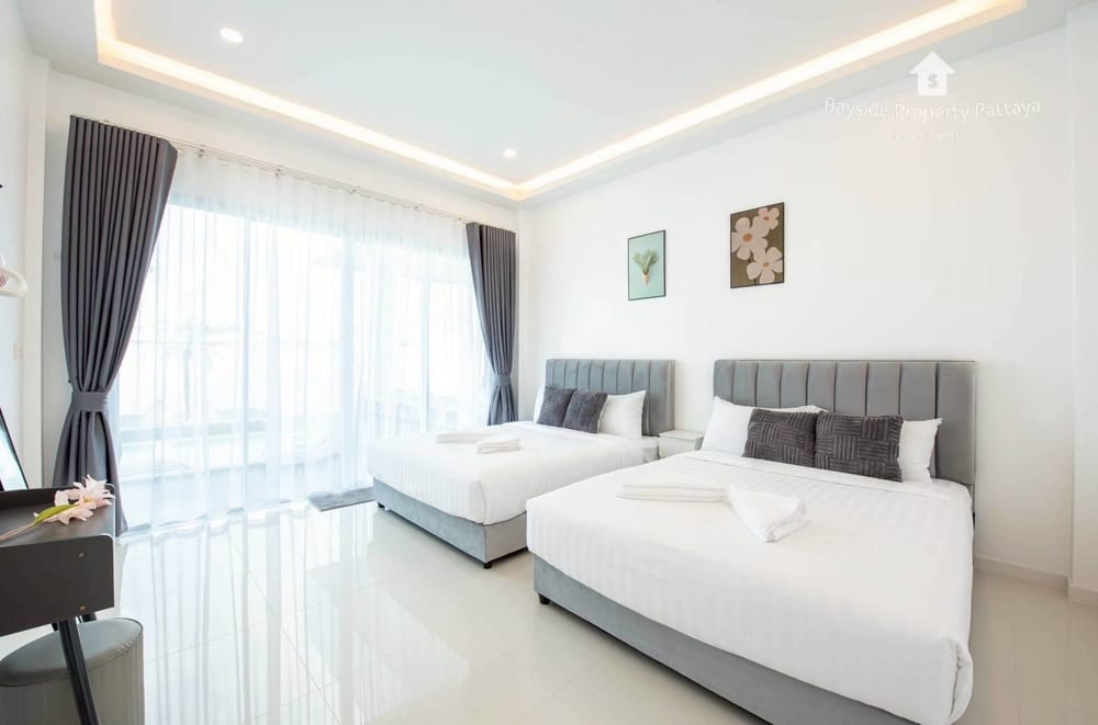 Geräumige 5-Schlafzimmer Poolvilla in Ost-Pattaya zu verkaufen – Haustierfreundlich & Klimatisiert 17