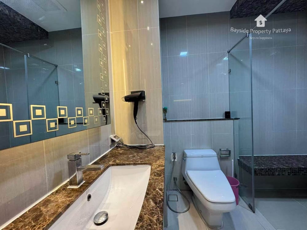 Sea View Studio for Sale in Wongamat Beach, Pattaya - Ideal Investment Opportunity 8
