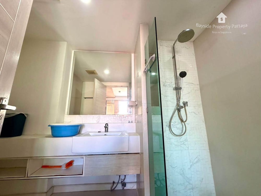 Moderne 2-Zimmer-Eigentumswohnung mit Klimaanlage in Jomtien, Pattaya 15