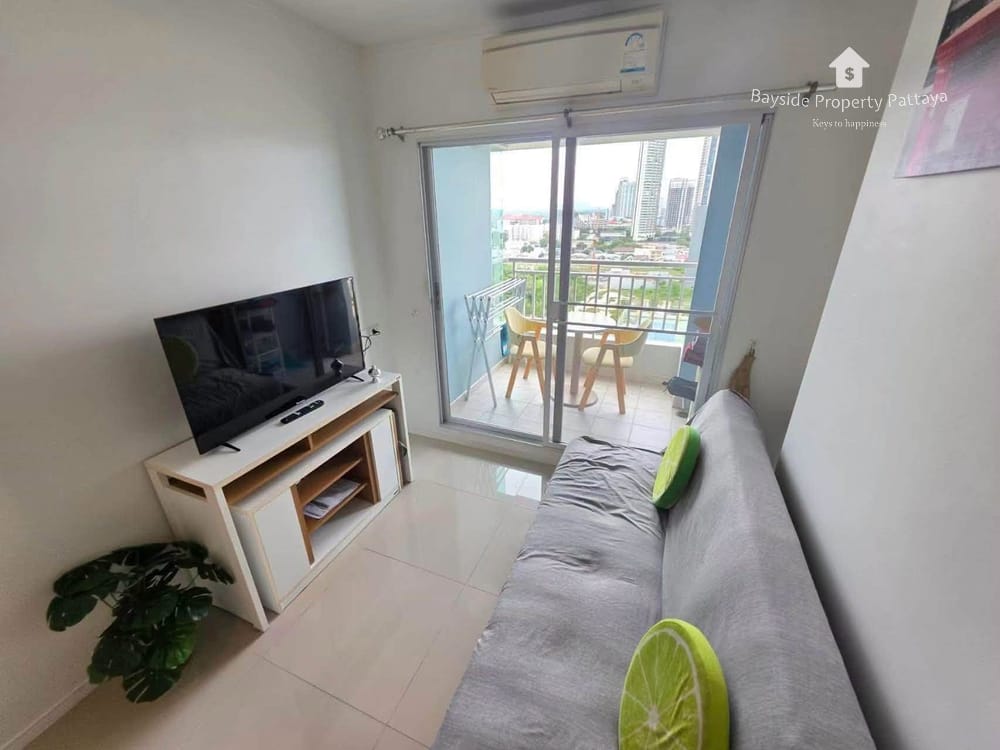 Sea View 1-Bedroom Condo for Sale in Lumpini Park Beach Jomtien, Pattaya 2