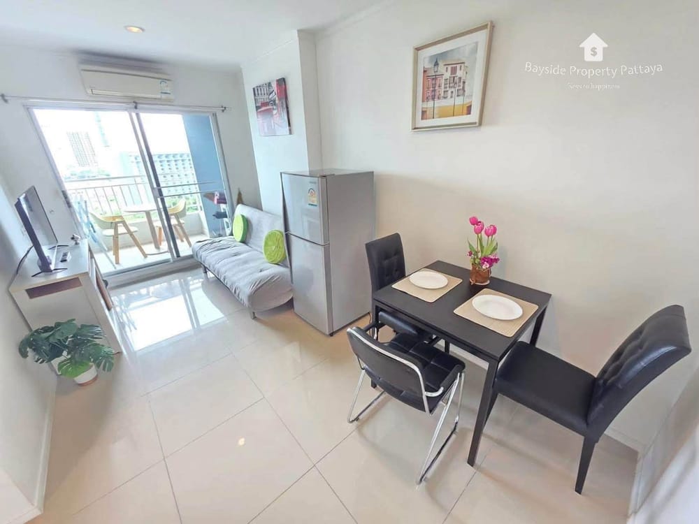 Sea View 1-Bedroom Condo for Sale in Lumpini Park Beach Jomtien, Pattaya 4