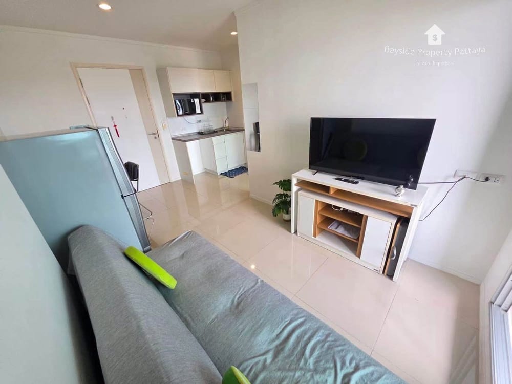 Sea View 1-Bedroom Condo for Sale in Lumpini Park Beach Jomtien, Pattaya 5