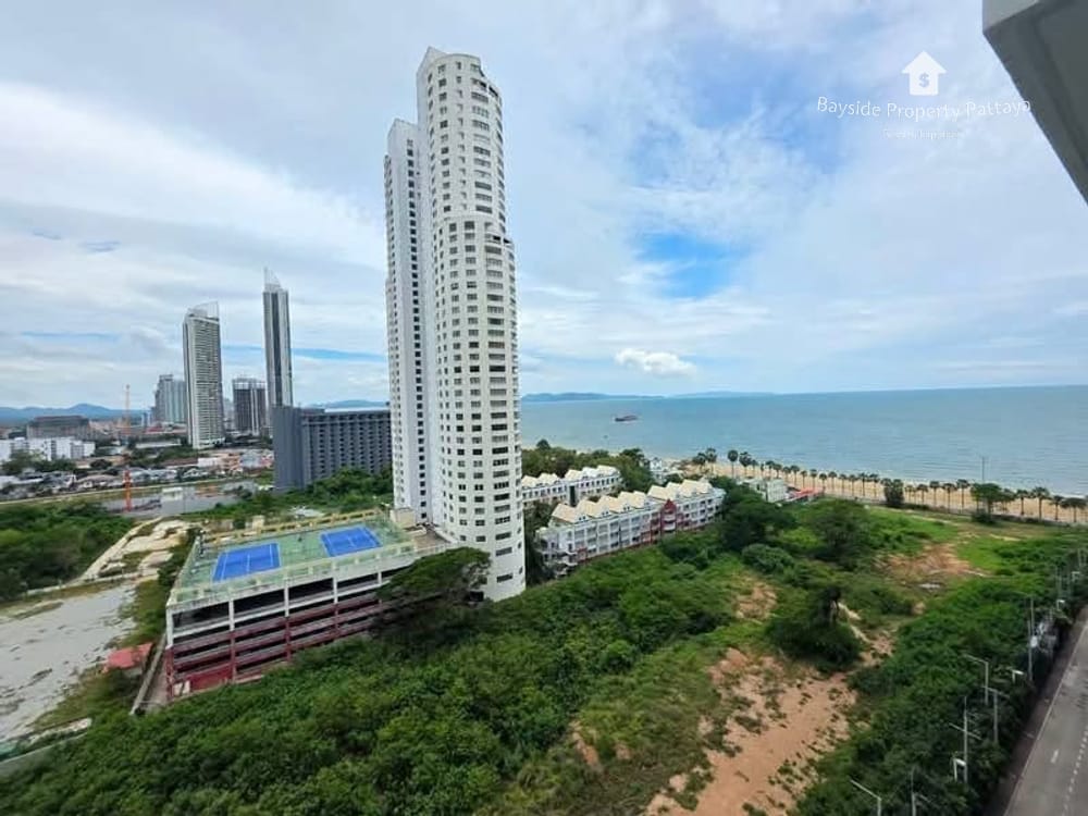 Sea View 1-Bedroom Condo for Sale in Lumpini Park Beach Jomtien, Pattaya 13