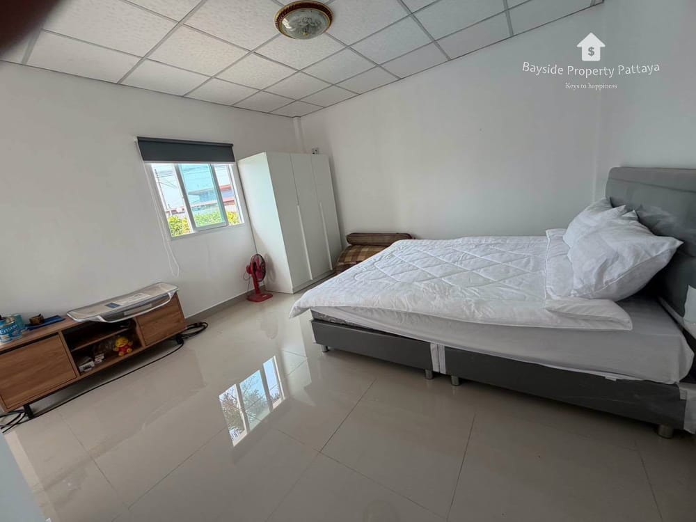 Geräumige Villa mit 6 Schlafzimmern in Ost-Pattaya zu vermieten – Stadtblick 10