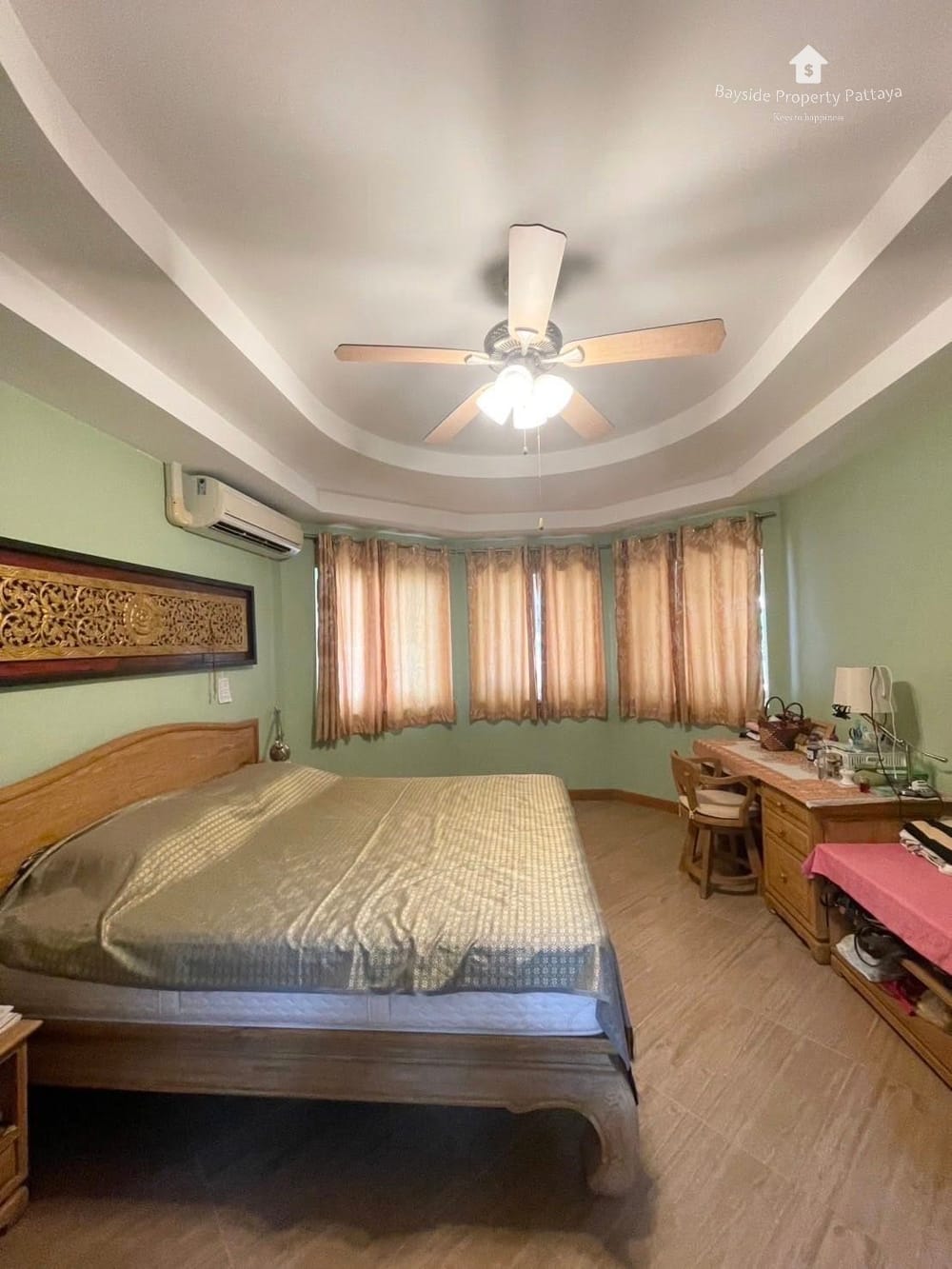 Spacious 4-Bedroom House for Sale in East Pattaya with Air Conditioning 13