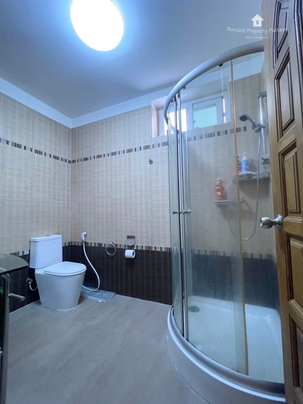Spacious 4-Bedroom House for Sale in East Pattaya with Air Conditioning 34