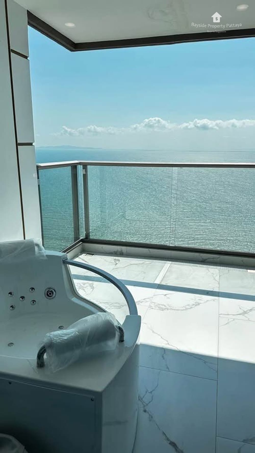 Sea View 2-Bedroom Condo for Rent at Copacabana Beach Jomtien, Pattaya 4