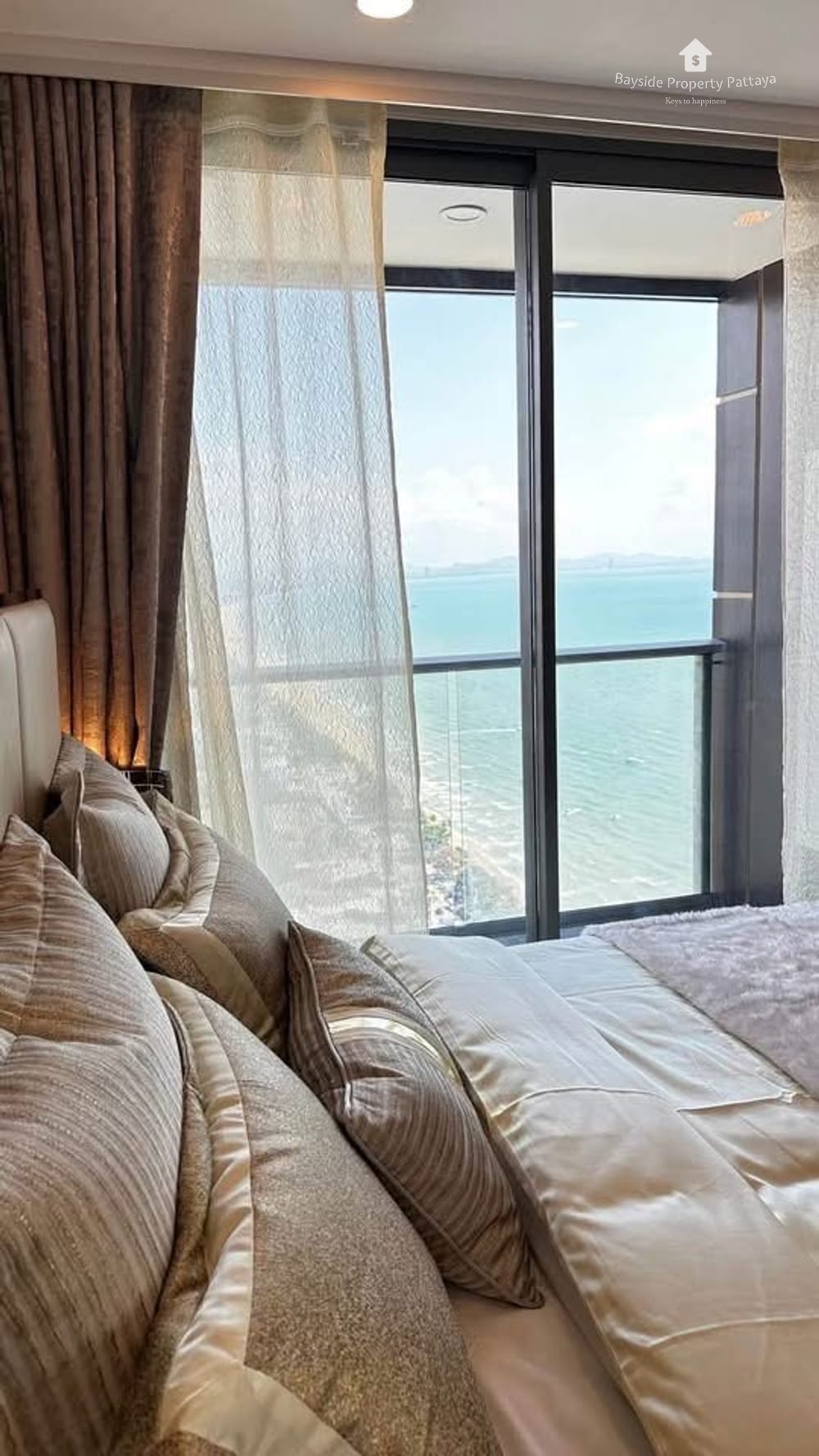 Sea View 2-Bedroom Condo for Rent at Copacabana Beach Jomtien, Pattaya 8