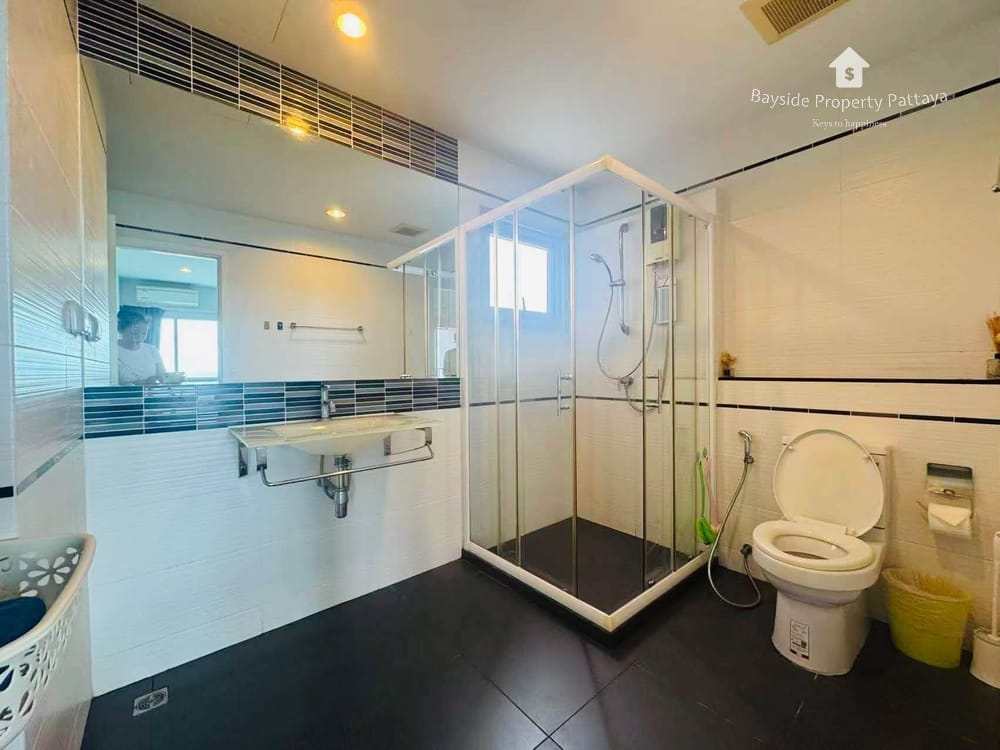 Sea View 1-Bedroom Condo for Sale and Rent at Centric Sea, Pattaya City - 24/7 Security 11