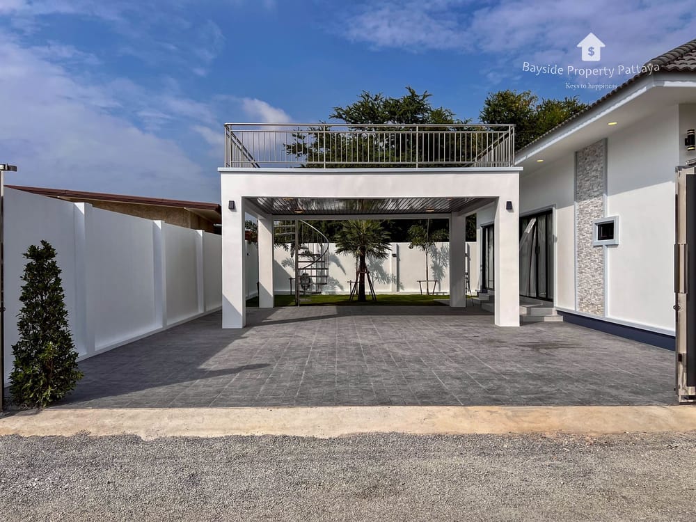 Stunning 3-Bedroom Pool Villa for Sale in East Pattaya 19