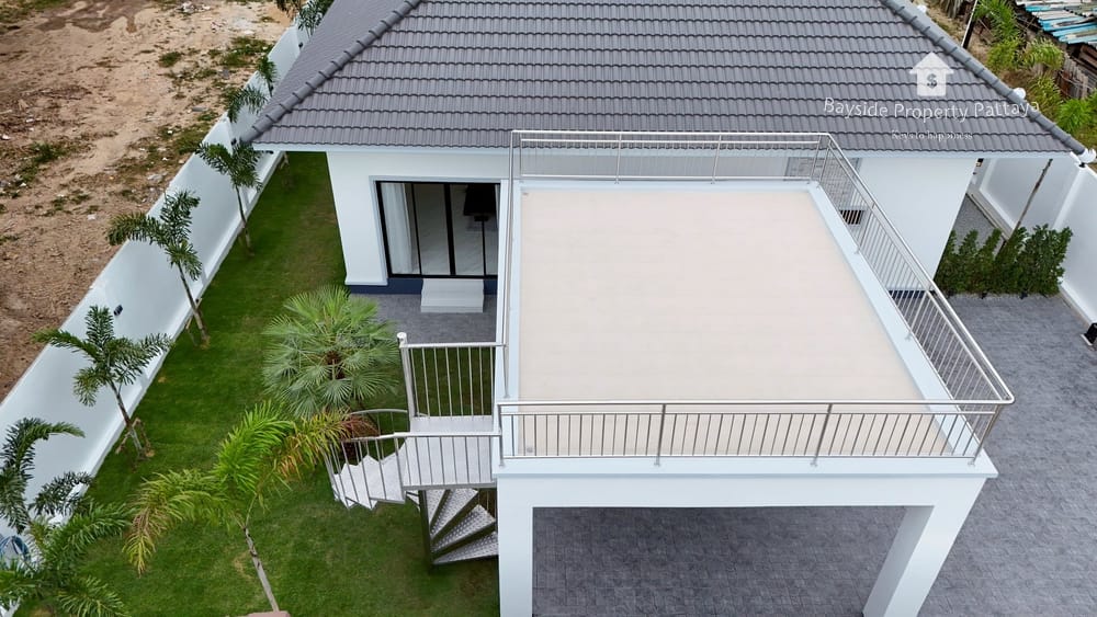 Stunning 3-Bedroom Pool Villa for Sale in East Pattaya 31
