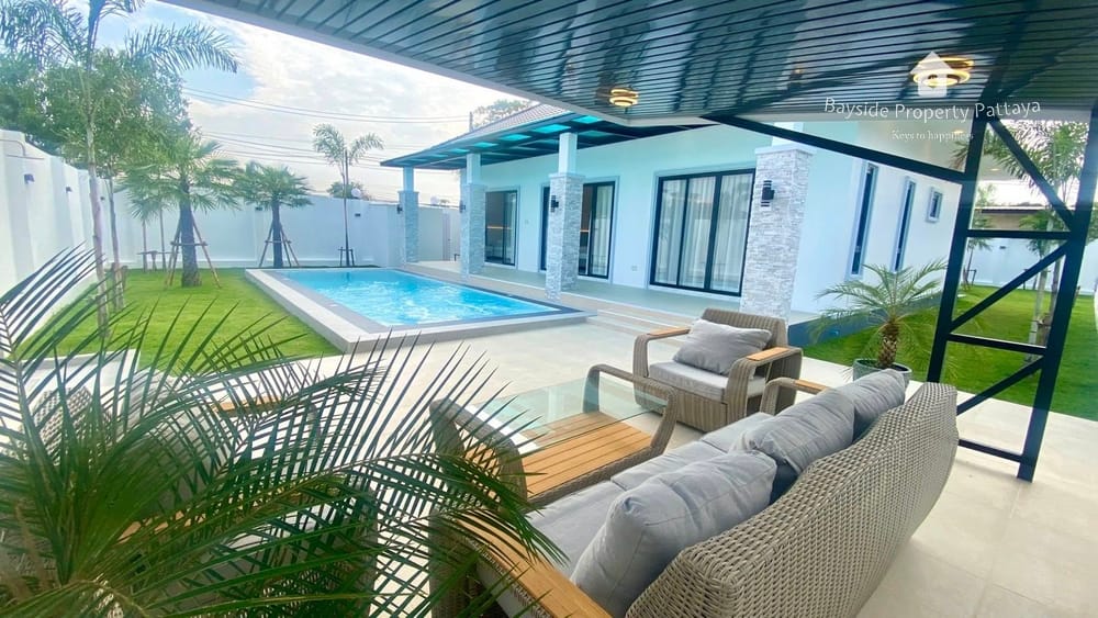 Stunning 3-Bedroom Pool Villa for Sale in East Pattaya 36