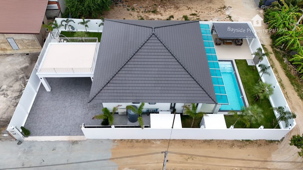 Stunning 3-Bedroom Pool Villa for Sale in East Pattaya 50
