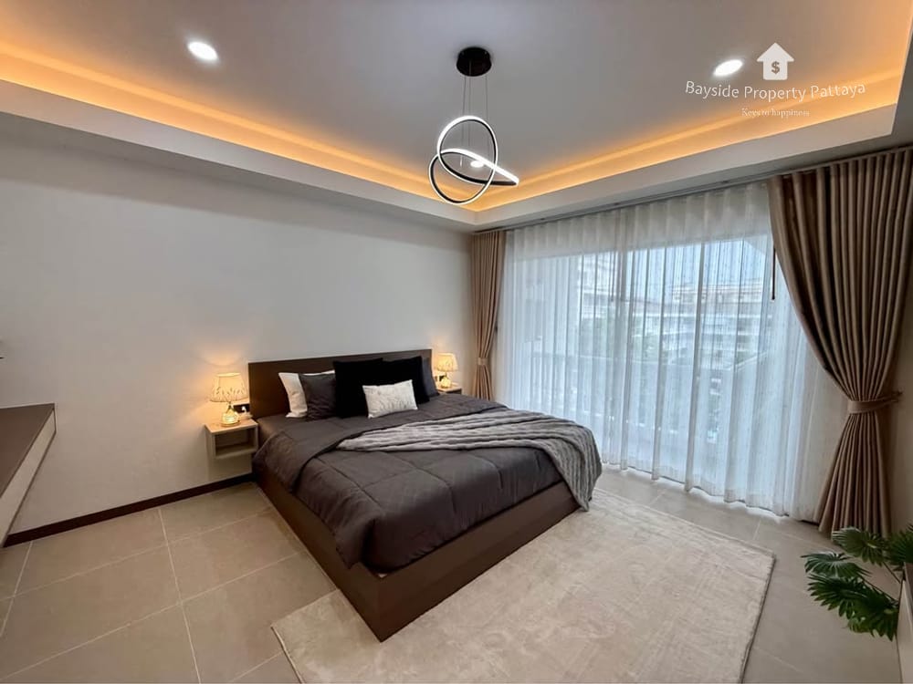 2-Bedroom Sea View Condo for Sale in Majestic Jomtien, Pattaya 2