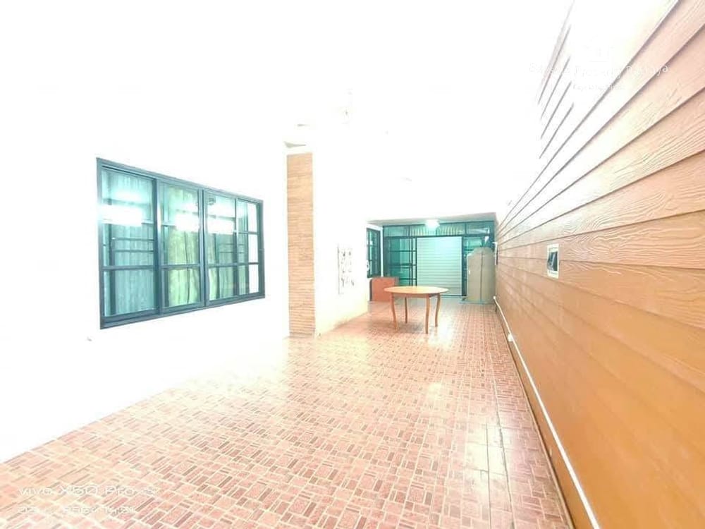 Spacious 3-Bedroom Detached House with Air Conditioning in East Pattaya 18