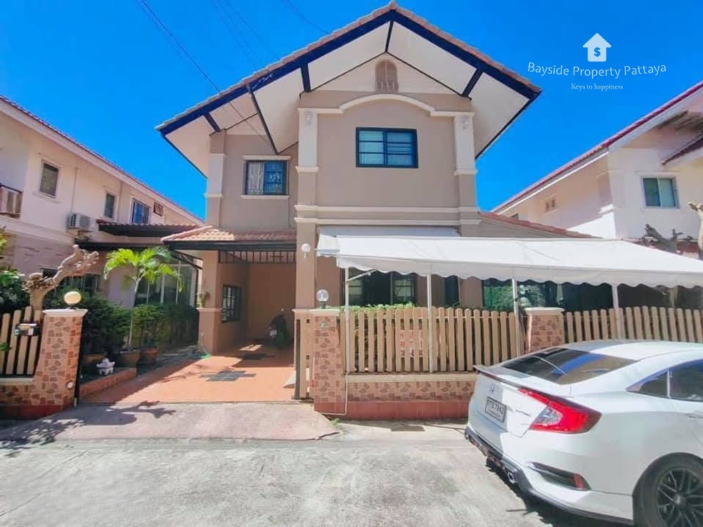 Spacious 3-Bedroom Detached House with Air Conditioning in East Pattaya 1