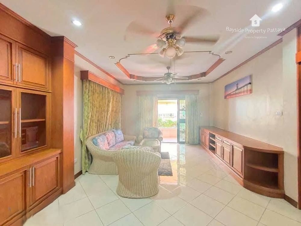 Spacious 3-Bedroom Detached House with Air Conditioning in East Pattaya 2