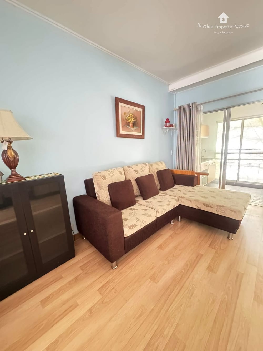 Modern Studio for Sale in Jomtien, Pattaya with City View and Air Conditioning 2