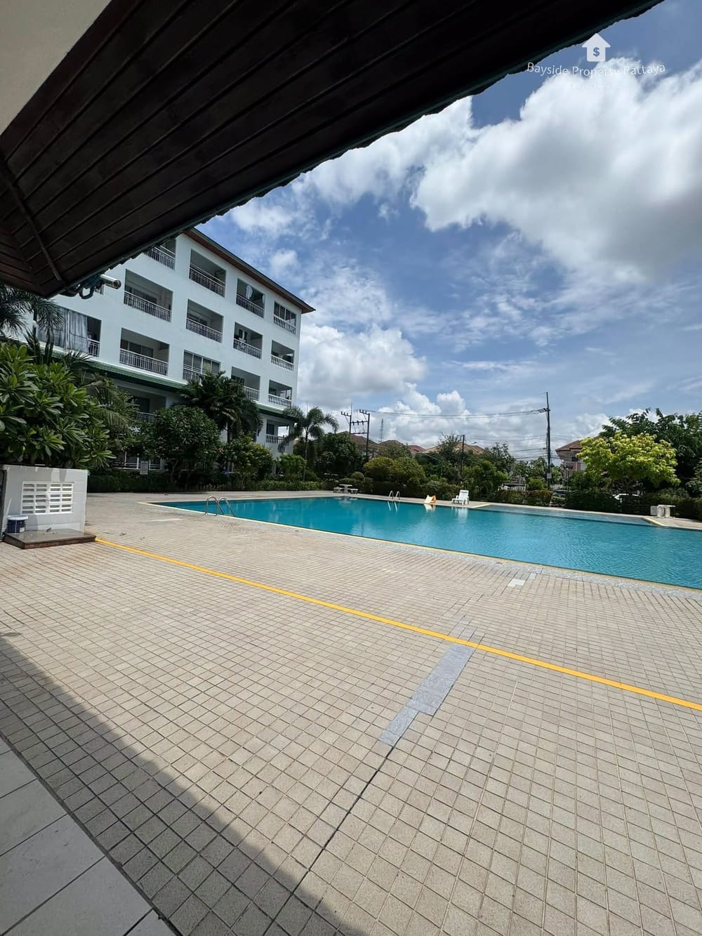 Modern Studio for Sale in Jomtien, Pattaya with City View and Air Conditioning 8