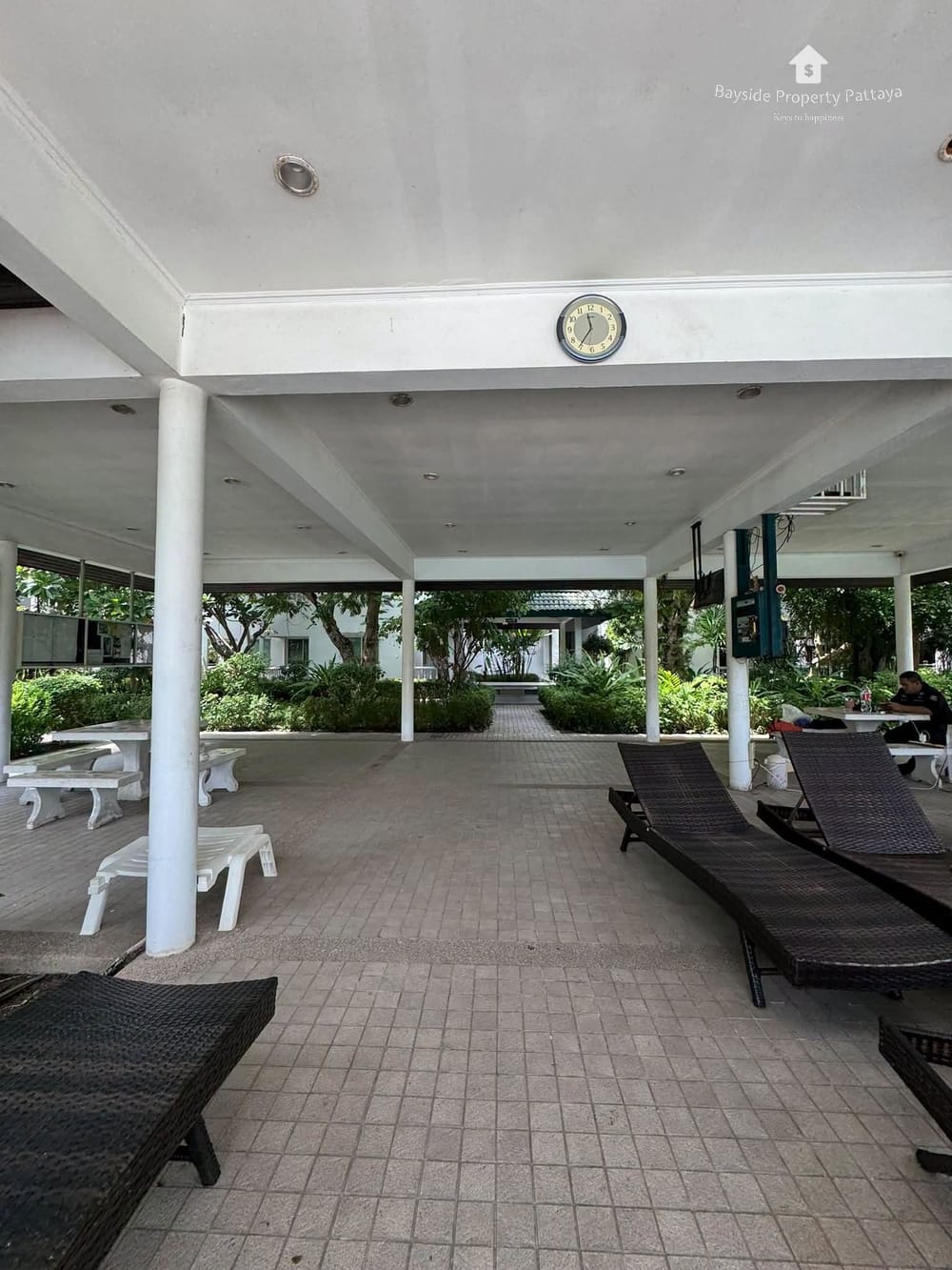 Modern Studio for Sale in Jomtien, Pattaya with City View and Air Conditioning 9