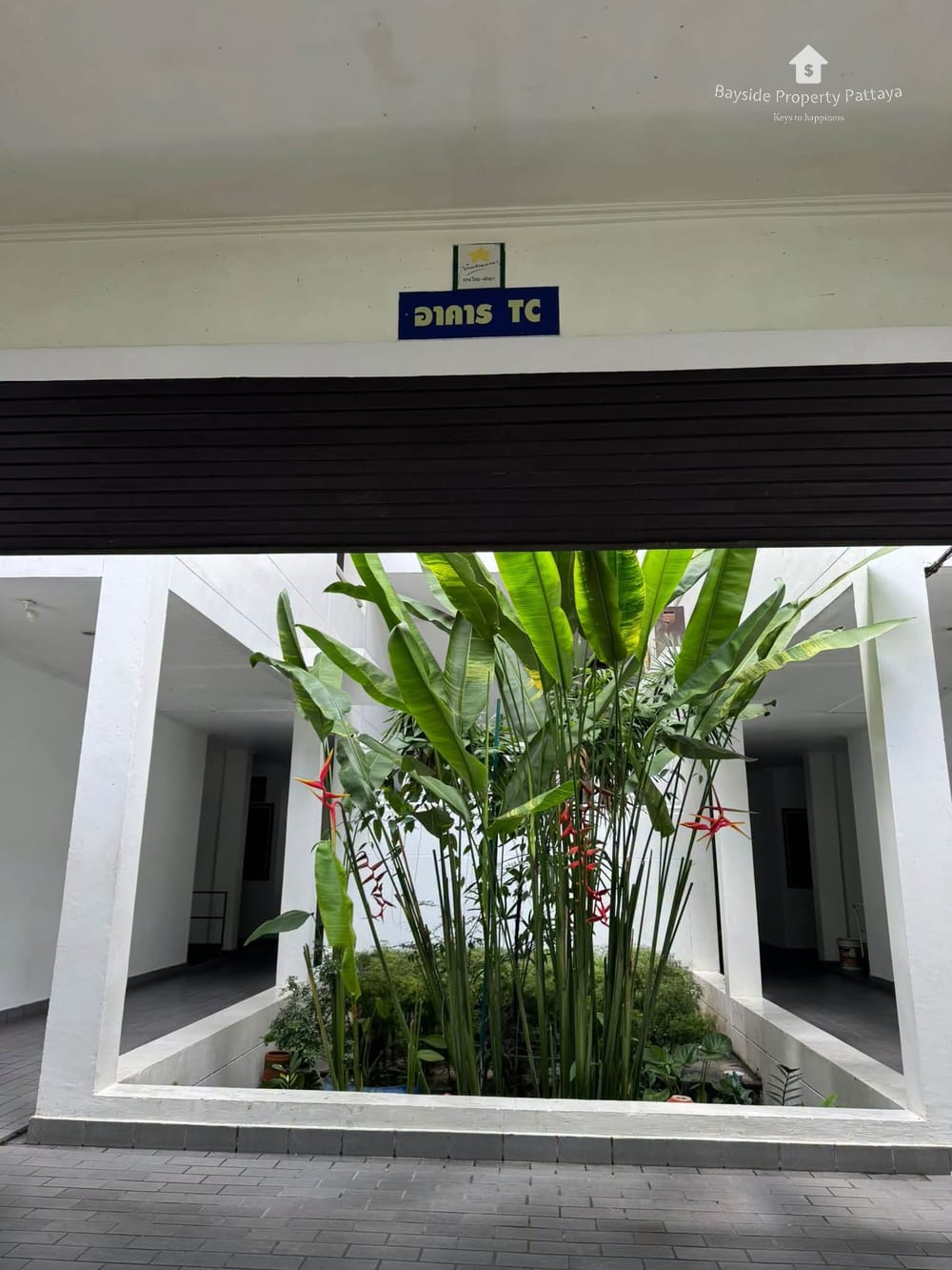 Modern Studio for Sale in Jomtien, Pattaya with City View and Air Conditioning 10