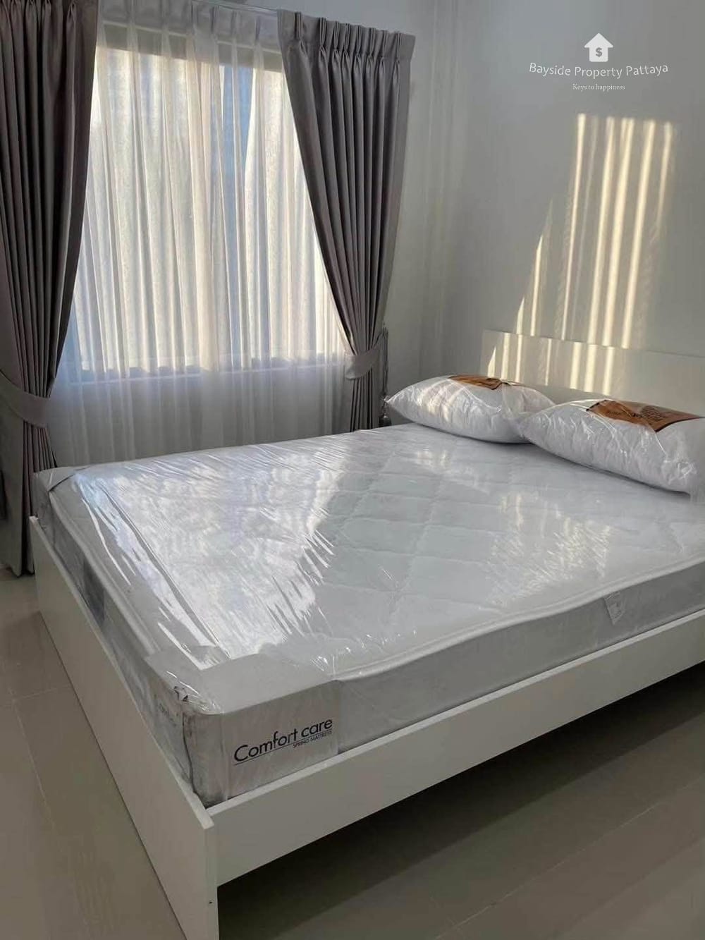 3-Bedroom House for Rent with City View in Na Kluea, Pattaya 9