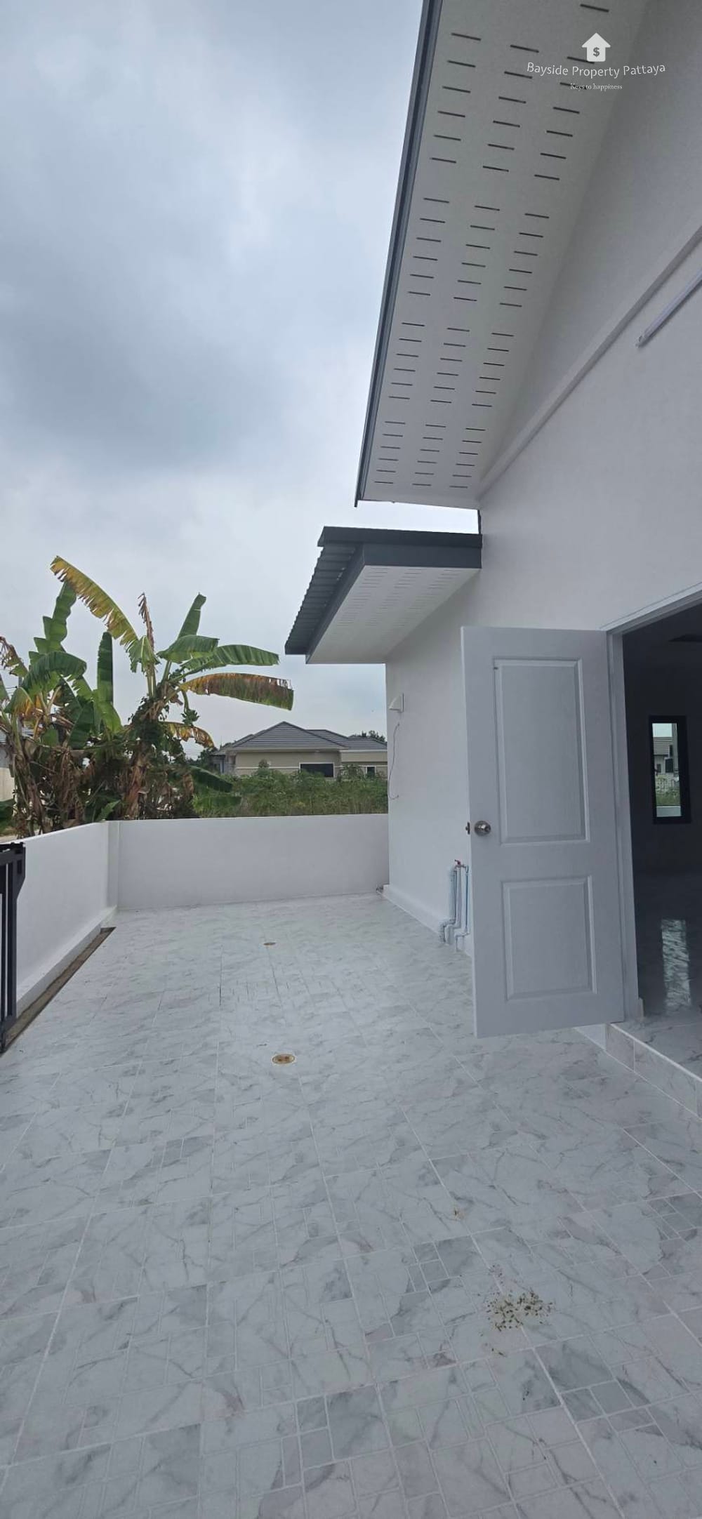 Geräumiges Einfamilienhaus in Ost-Pattaya: 3 Schlafzimmer, Stellplatz 3