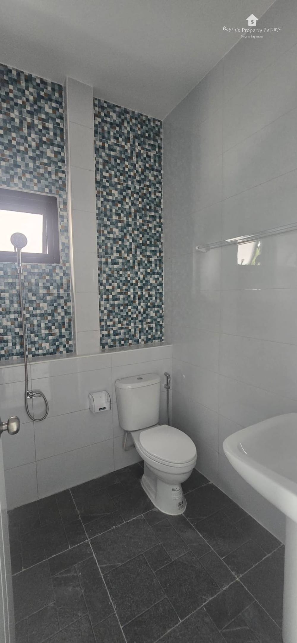 Geräumiges Einfamilienhaus in Ost-Pattaya: 3 Schlafzimmer, Stellplatz 14