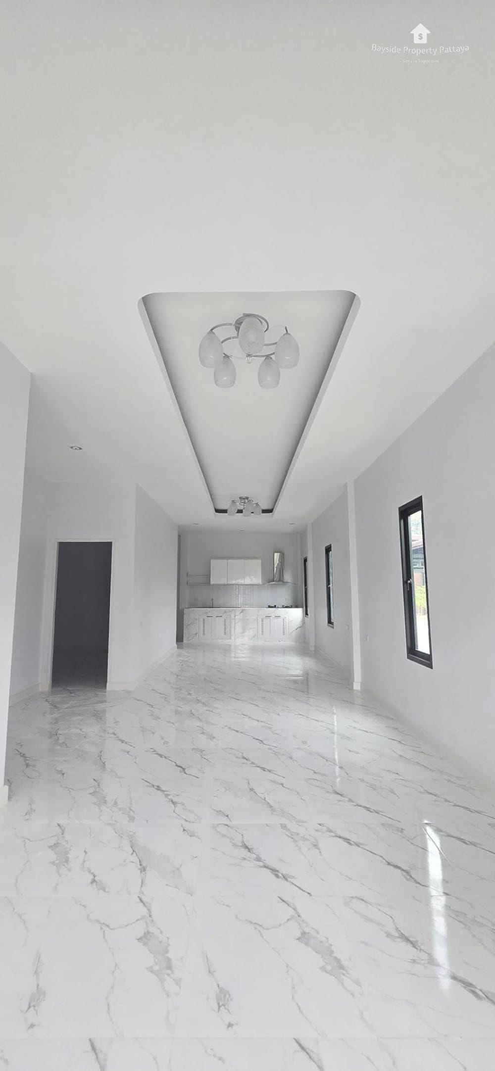 Geräumiges Einfamilienhaus in Ost-Pattaya: 3 Schlafzimmer, Stellplatz 16